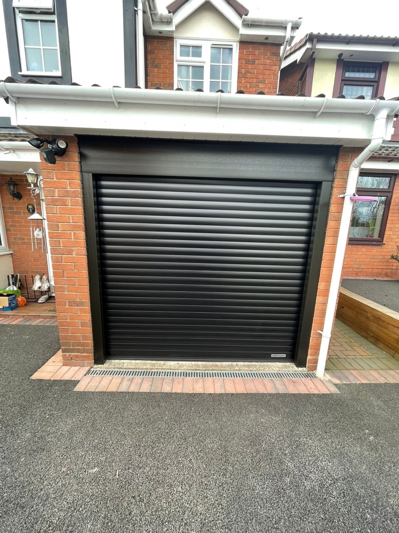 Hormann Rollmatic T in Black door